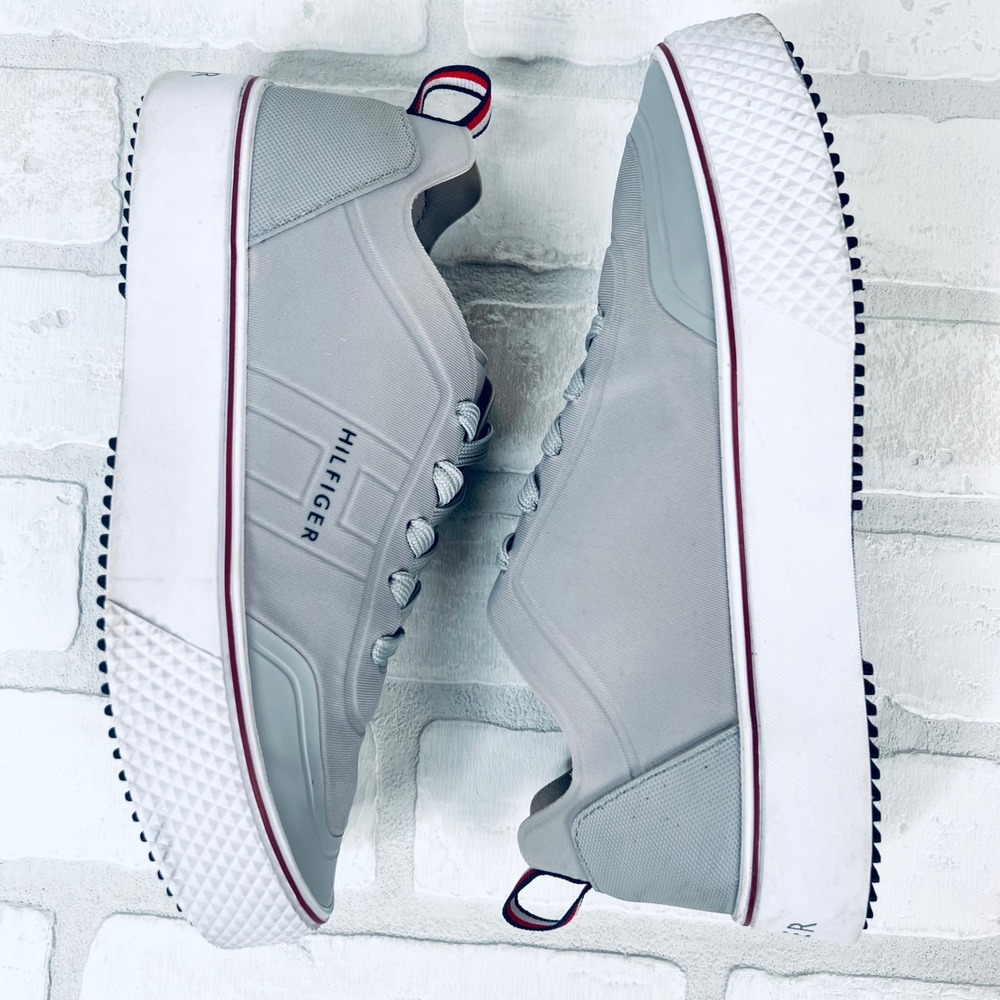 Tommy Hilfiger Womens TWSAWYIR Platform Sneakers Light Gray 5.5M